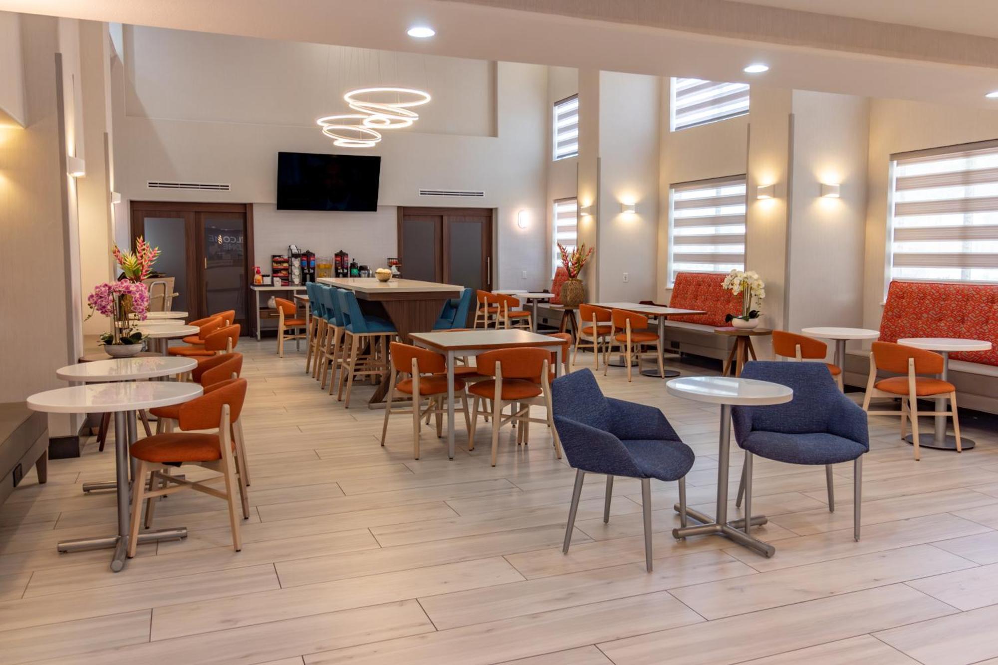 Hampton Inn & Suites Дентон Екстер'єр фото