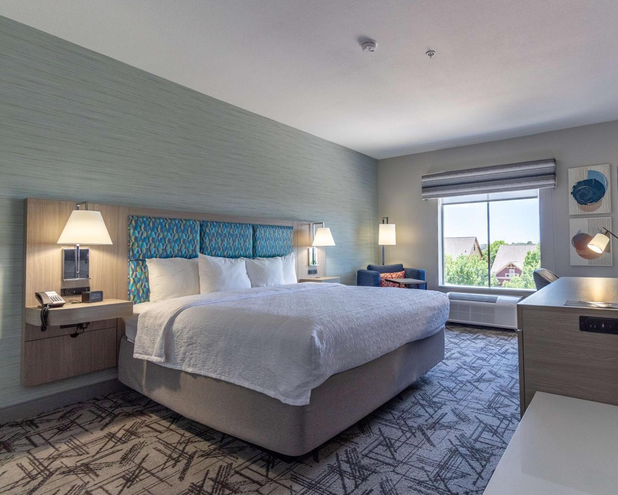 Hampton Inn & Suites Дентон Екстер'єр фото