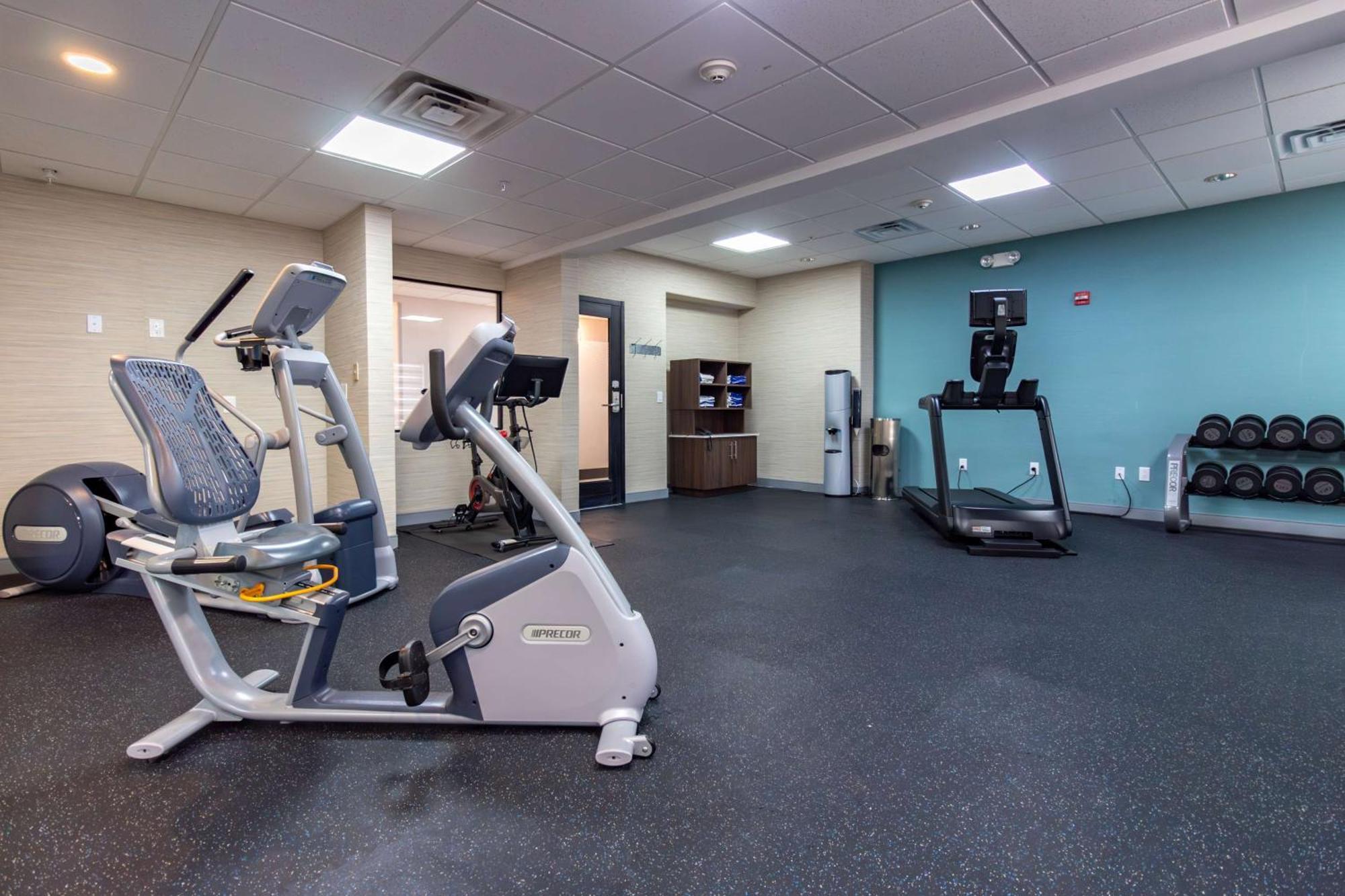 Hampton Inn & Suites Дентон Екстер'єр фото